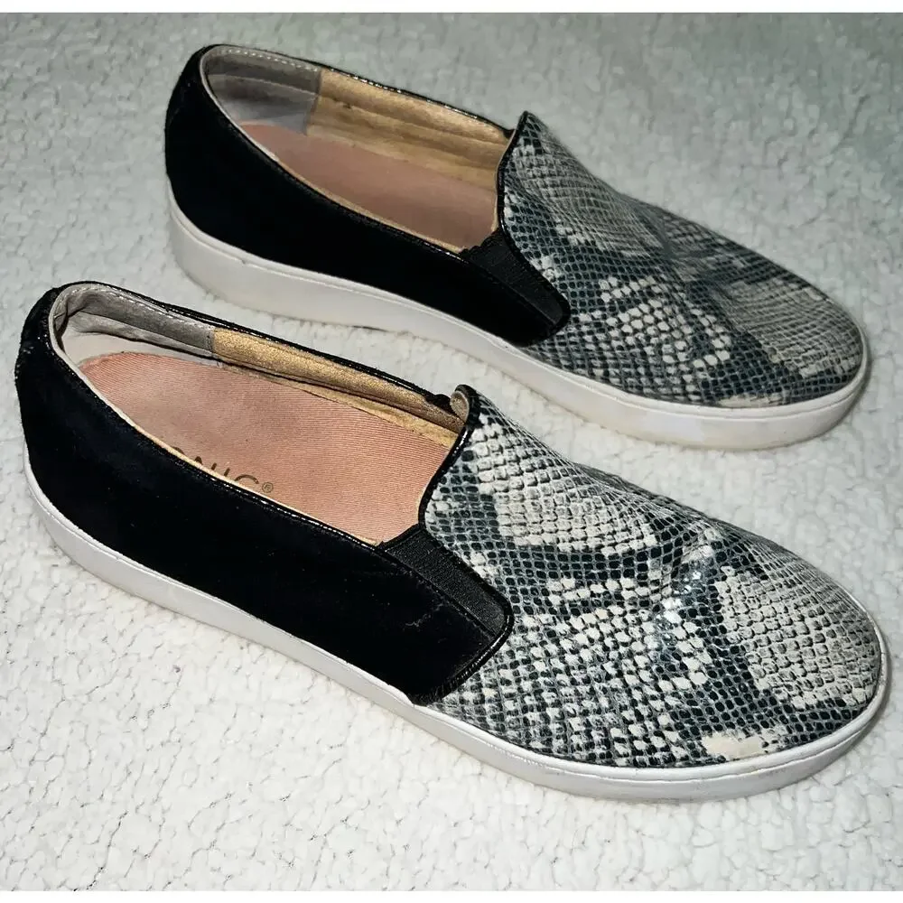 Vionic Slip-on Loafer, Black/ snake print - size 8 - Q12